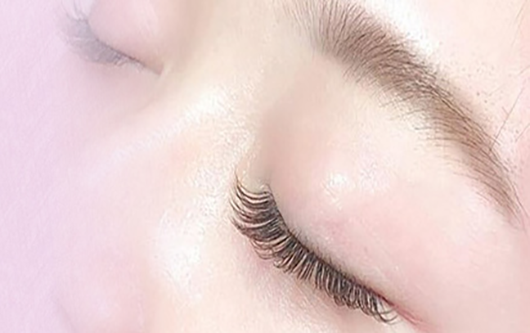 流山おおたかの森のまつ毛エクステサロンEyelash Lab Hitomi
